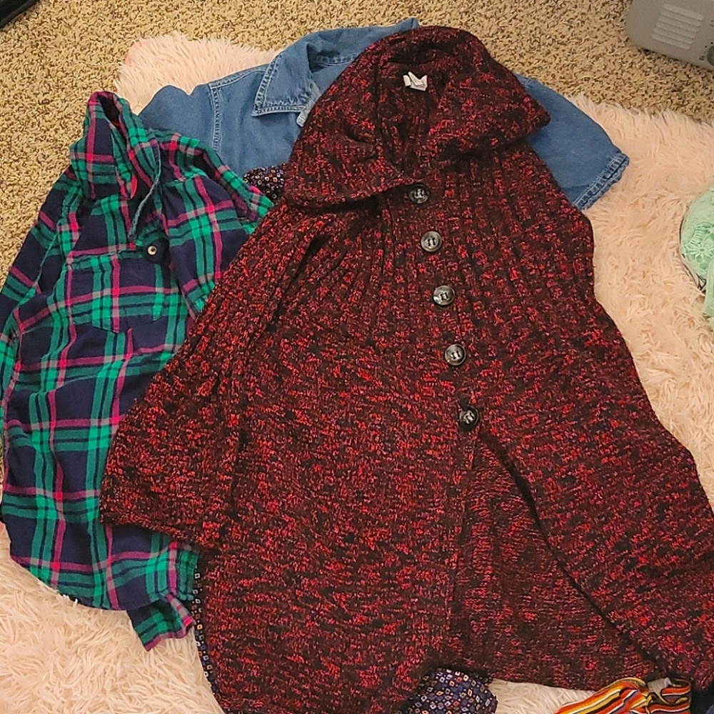 ⭐3 for $15 SALE!⭐ Button down top bundle